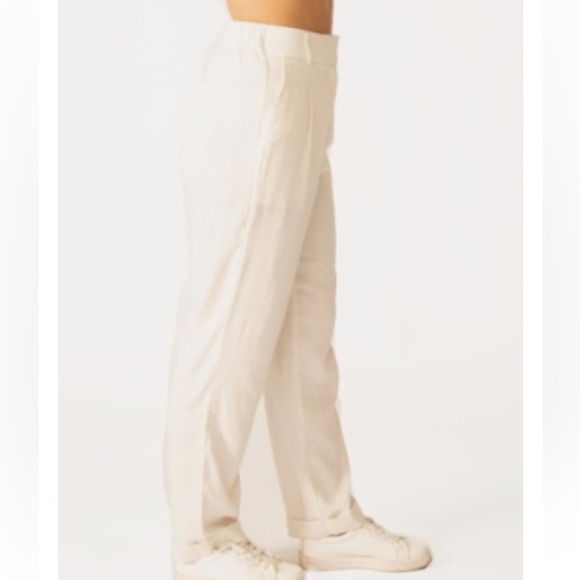 Black Tape pleated straight pant - Picture 11 of 12